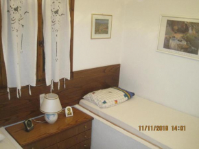 Hotels in Mouresi